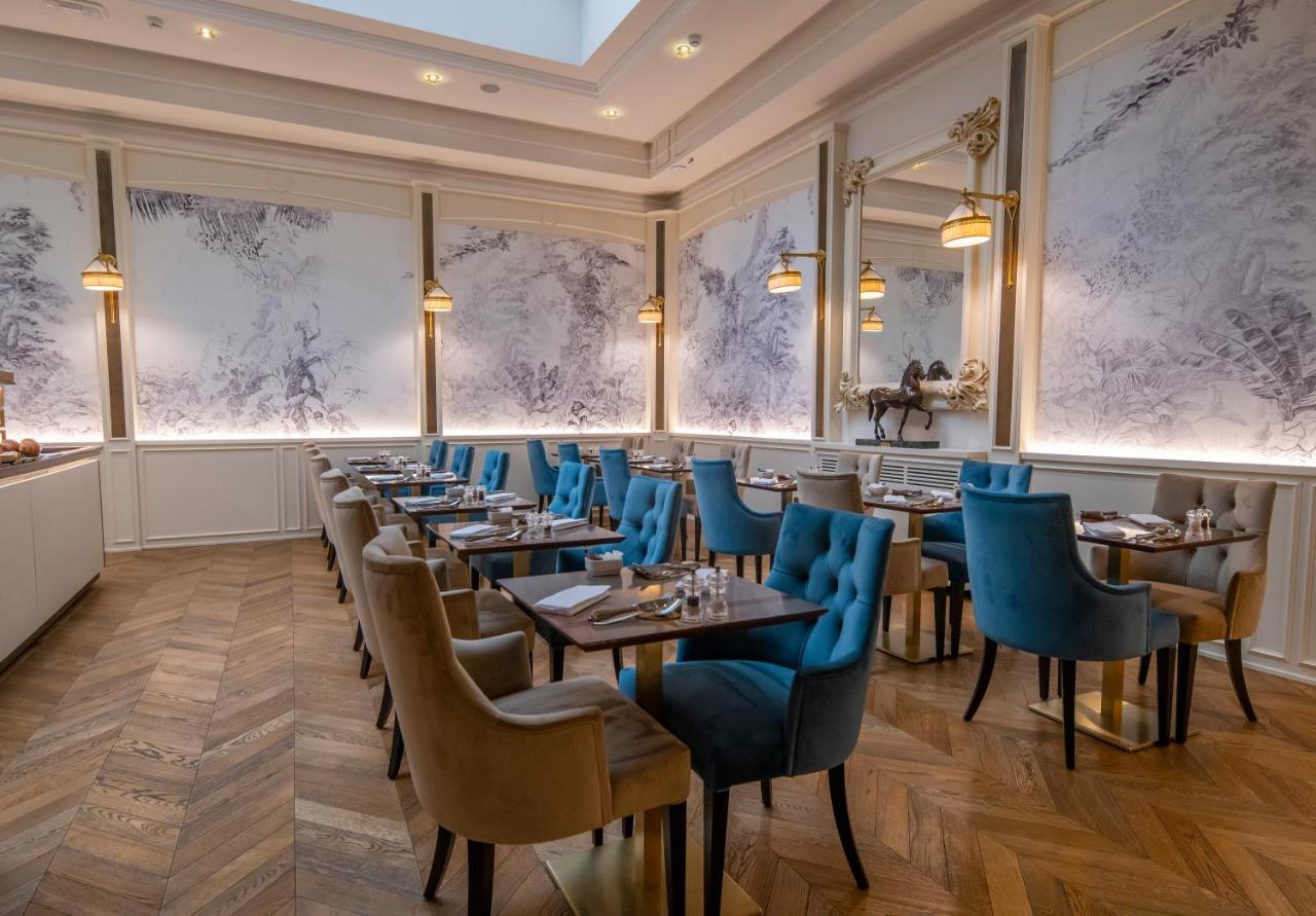 فندق وسبا غولدن تَوَر فلورنس المظهر الخارجي الصورة The restaurant at The Ivy Temple Row