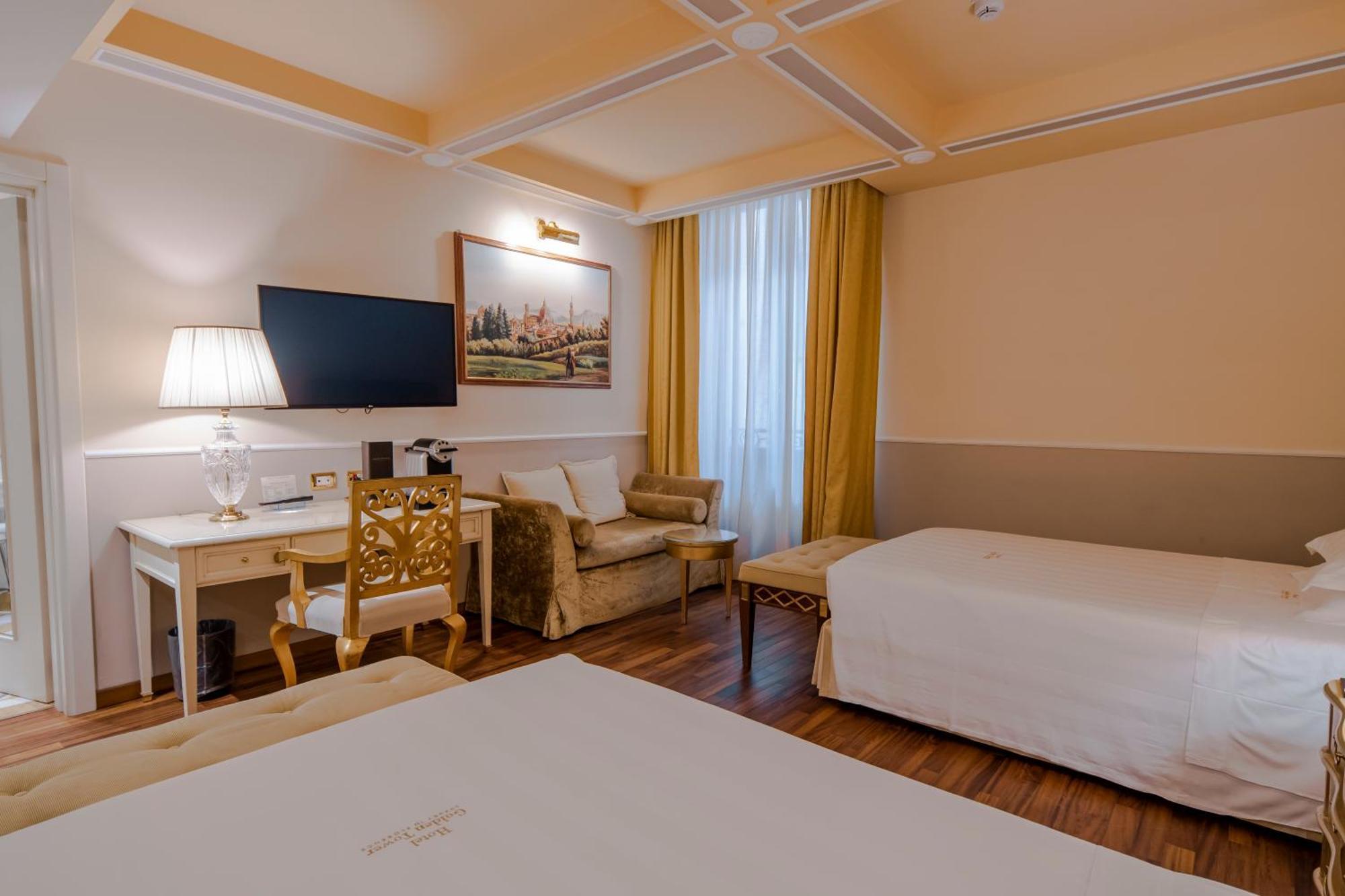 فندق وسبا غولدن تَوَر فلورنس المظهر الخارجي الصورة A room at the hotel